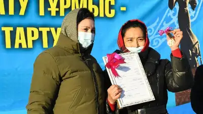 празднование, новое жилье, фото - Новости Zakon.kz от 10.12.2021 22:46