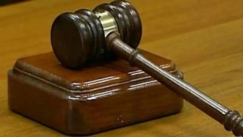 Житель ВКО организовал бизнес на виртуальных кирпичах