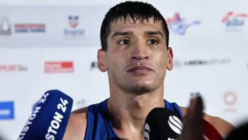 "Слабые станут чемпионами": Узбекский тренер по боксу разнес судейство на ЧМ-2021