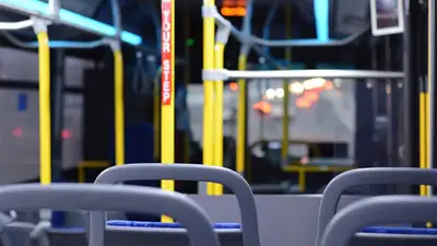 В автобусах Астаны изменились правила посадки и высадки пассажиров