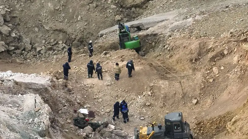 Новые детали нашли на руднике Майкаинзолото, где автобус с людьми рухнул под землю
