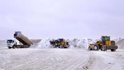 Свыше 3 360 грузовиков снега вывезли из Астаны за день