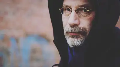 Суд в Москве заочно арестовал писателя Бориса Акунина, фото - Новости Zakon.kz от 06.02.2024 13:43