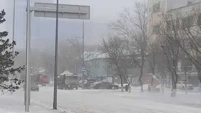 Как буран в Астане отразился на работе аэропорта, фото - Новости Zakon.kz от 08.02.2024 14:01