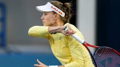 Видеообзор победного матча Елены Рыбакиной о втором круге турнира WTA-500