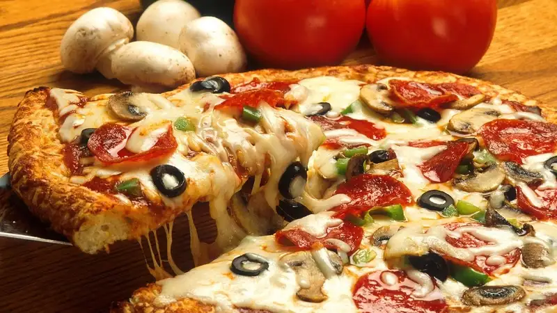 Хачапури лучше чем пицца? Специалисты рассказали, чем полезно известное итальянское блюдо