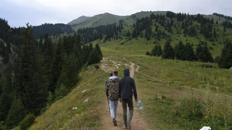 Безопасность туристов при посещении заповедников планируют усилить в Казахстане