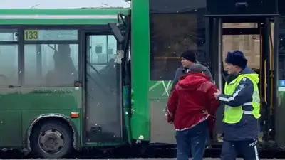 ДТП с автобусами в Алматы: алматинец предложил Досаеву решение проблемы