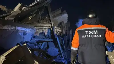 В Караганде произошел взрыв в жилом доме, есть пострадавшие