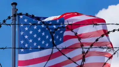 На границе США с Мексикой строят военный лагерь из-за наплыва мигрантов, фото - Новости Zakon.kz от 17.02.2024 06:16