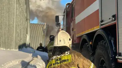 Крупный пожар потушили в Астане, фото - Новости Zakon.kz от 19.02.2024 13:17