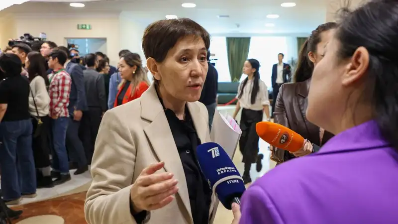 Дуйсенова о детских выплатах: Хотите, чтобы мы Нацфонд распределили и сидели?