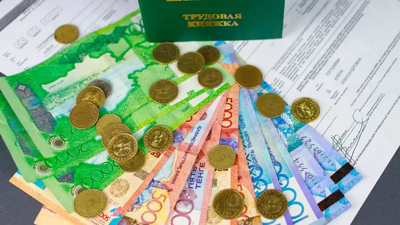 Как будут оплачивать труд казахстанцев, работающих на социальных рабочих местах