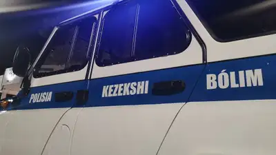 Чем закончился рейд по барахолке Алматы, рассказали в полиции