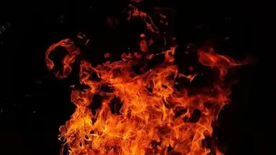 Складские помещения загорелись в Алматы, фото - Новости Zakon.kz от 24.02.2024 20:25