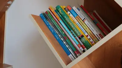 Казахстанцы могут повлиять на качество новых школьных учебников