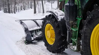 375 единиц техники работает на дорогах Восточно-Казахстанской области, фото - Новости Zakon.kz от 15.02.2024 10:48