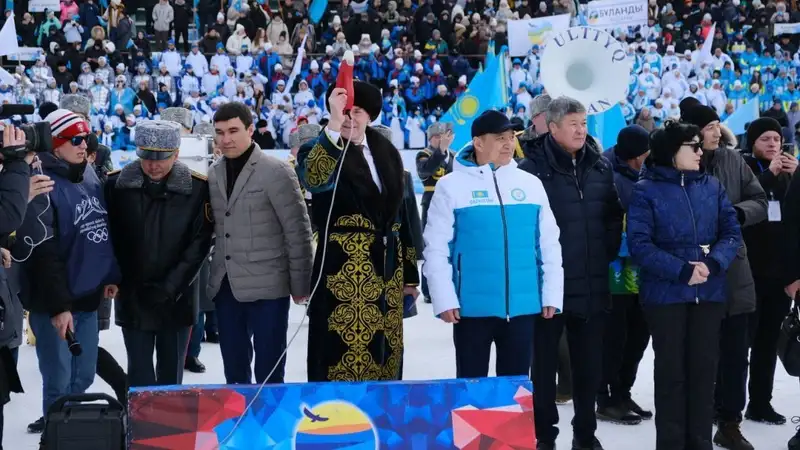 В Акмолинской области отметили лыжным забегом медаль Смирнова, фото - Новости Zakon.kz от 29.02.2024 17:23
