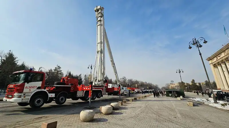 спасатели, ДЧС день гражданской защиты, фото - Новости Zakon.kz от 01.03.2024 17:24