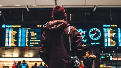 Аэропорт Астаны столкнулся с проблемами из-за смены часового пояса