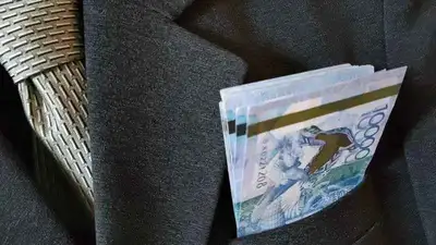 Пиджак , фото - Новости Zakon.kz от 04.03.2024 13:15