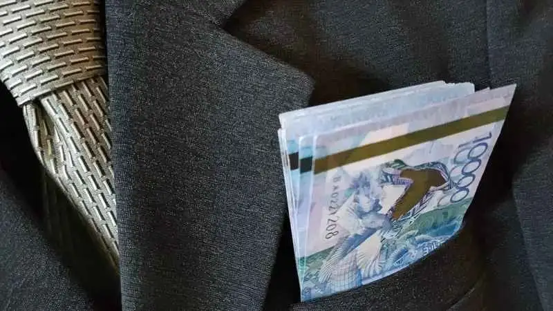 "Цифровой комплаенс-ассистент": какая система может помочь бороться с коррупцией в Казахстане