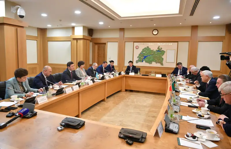 Глава Татарстана посетит V Всемирные Игры кочевников в Астане, фото — Новости Zakon.kz от 05.03.2024 16:04