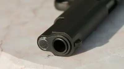 Сотрудника МВД осудили за стрельбу по людям из газового пистолета