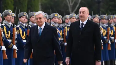 Алиев поблагодарил Токаева за помощь в деле восстановления Карабаха, фото - Новости Zakon.kz от 11.03.2024 16:49