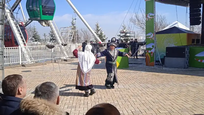 Көктөбедегі Амал күні, концерт, Кок Тобе, фото — Новости Zakon.kz от 14.03.2024 15:07