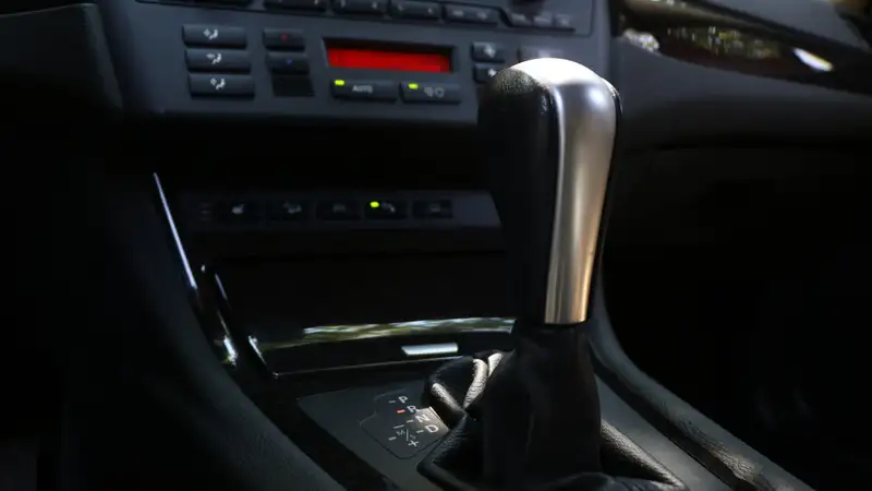 Профобъединения, обучающие вождению, должны будут предоставлять отчеты