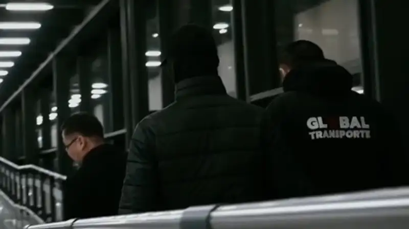 Чехия выдала Казахстану подозреваемого в мошенничестве на 19 млн тенге