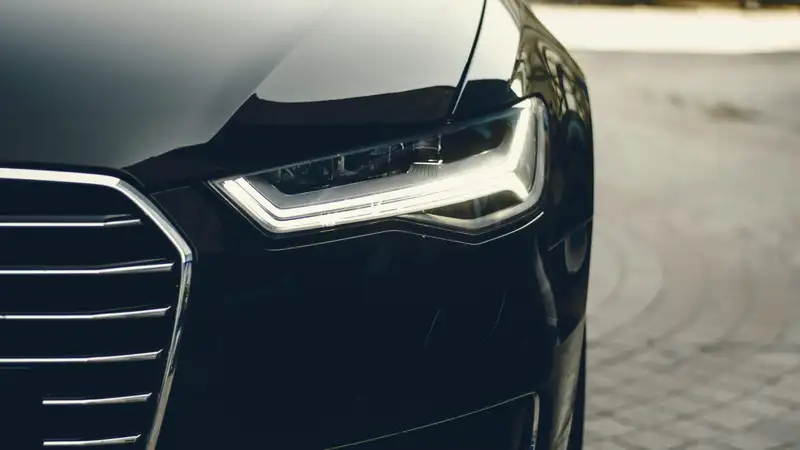 На сколько в Казахстане стало больше машин, в том числе электрокаров