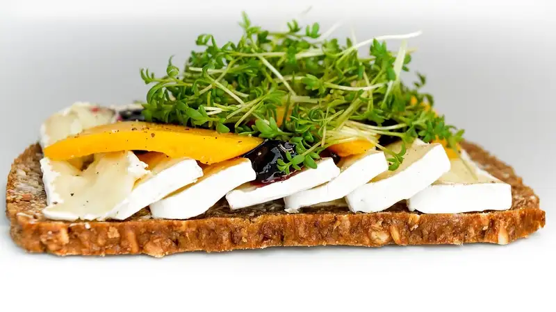 Эксперты рассказали, какой хлеб лучше выбирать для бутербродов