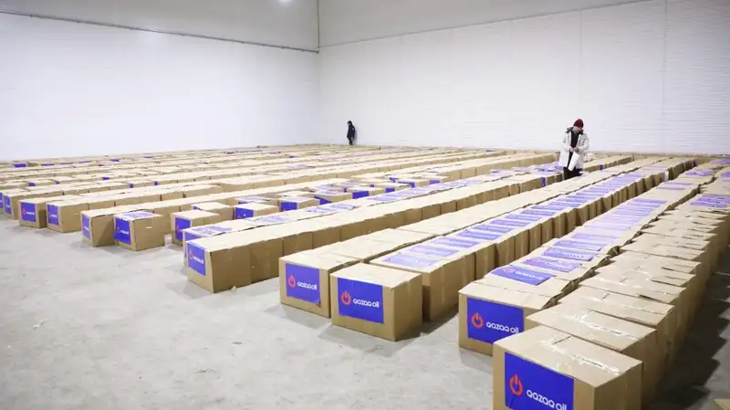 Марафон добрых дел: 1000 продуктовых корзин раздали жителям столицы