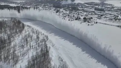 В ВКО взрывают лед на реках, фото - Новости Zakon.kz от 16.03.2024 14:22