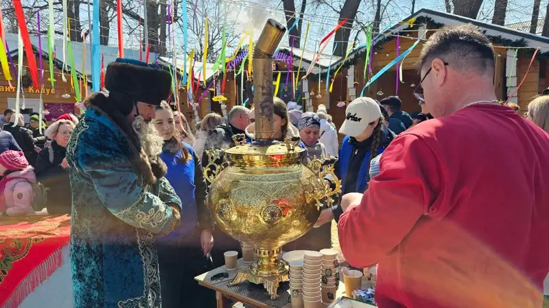 масленица, Парк Сказаний народов Казахстана, фото - Новости Zakon.kz от 17.03.2024 14:32