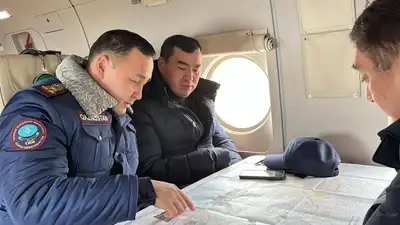 Глава МЧС облетел в Атырауской области опасные участки, где есть угроза затопления
