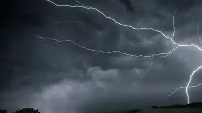 облака, молния, фото - Новости Zakon.kz от 17.03.2024 17:56