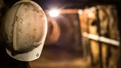 В России на руднике в Амурской области под завалами остаются 13 человек