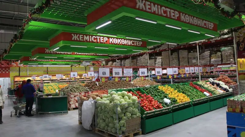 Казахстанские товары с полок магазинов вытесняют импортные – ответ Минторговли
