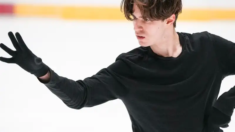 ЧМ по фигурному катанию: Михаил Шайдоров пробился в произвольную программу