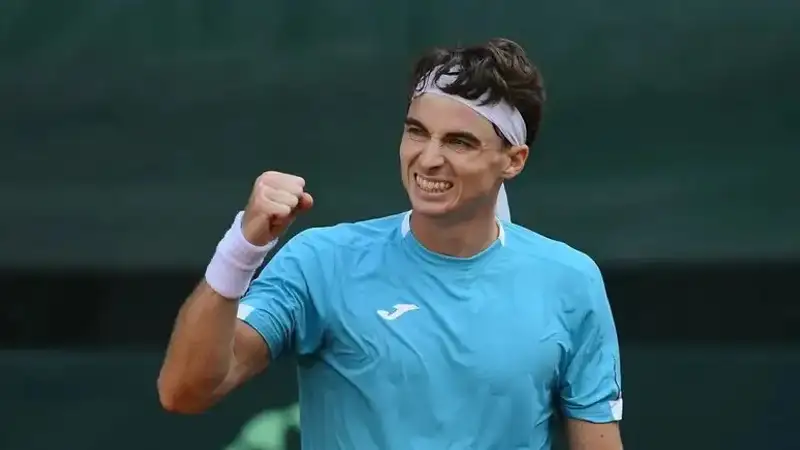 Казахстанский теннисист Тимофей Скатов пробился в полуфинал турнира в Хорватии