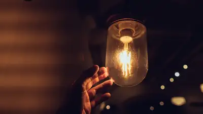 лампочка, фото - Новости Zakon.kz от 23.03.2024 09:29