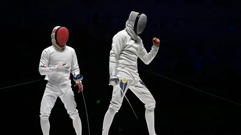 Казахстан завоевал бронзовую медаль на этапе Кубка мира по фехтованию