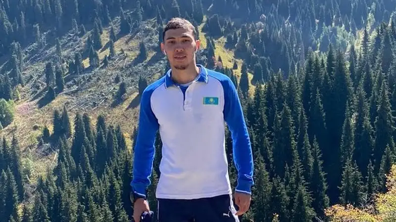 Казахстанский боксер Серик Темиржанов против азербайджанца Руслана Рустамова – итоги боя