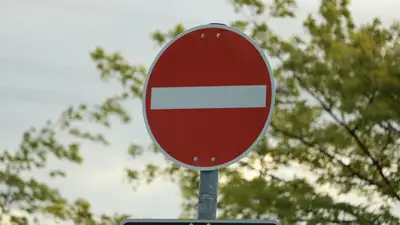 Одностороннее движение по улице Ескараева в Алматы, фото - Новости Zakon.kz от 26.03.2024 11:41