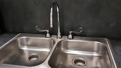 отключение воды, фото - Новости Zakon.kz от 26.03.2024 21:31