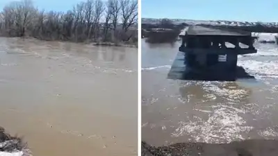 Река разрушила мост в Абайской области, фото - Новости Zakon.kz от 27.03.2024 11:36