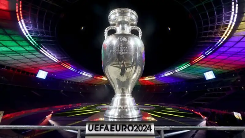 Нацбанк выпускает монеты в честь Евро-2024